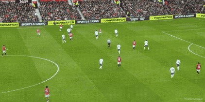 开云体育最新网址-6分之争！7.5亿豪门3-1笑傲欧冠资格卡位战 9轮7胜稳居前四|曼联|B费|维拉|库尼亚|萨迪奥-迪亚洛_新浪体育_新浪新闻