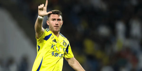 官方：FIFA已批准拉波尔特的国际转会，他即将加盟毕包