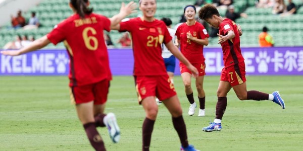 开云体育官方网站网址-女足亚洲杯4强出炉！半决赛对阵：中国17日18点战澳洲 日本VS韩国